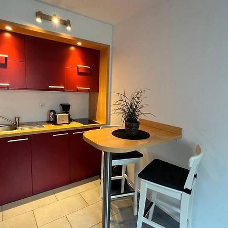 Ferienwohnung Dubb Yourhosthelper Caen Exterior foto